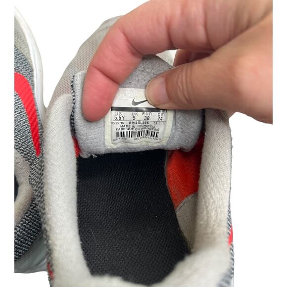 Nike Revolution 3 GS Gray Red Athletic Running Shoe 819413-006 5.5 youth - Picture 7 of 8